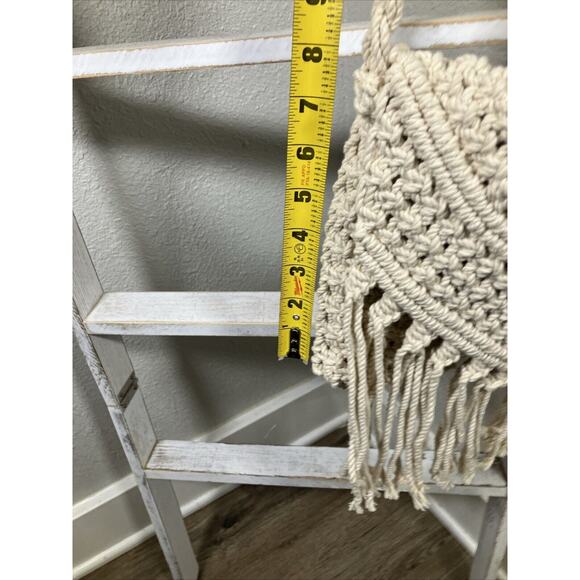 Women's White Macrame Boho Purse With Tassels Shoulder Purse/Bag - Picture 3 of 7